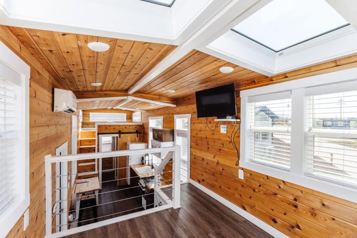 Harrington Tiny House Holiday home Apple Valley